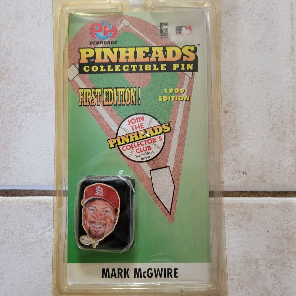 Pinheads Collectible Pin Mark McGwire First‎ Edition 1999